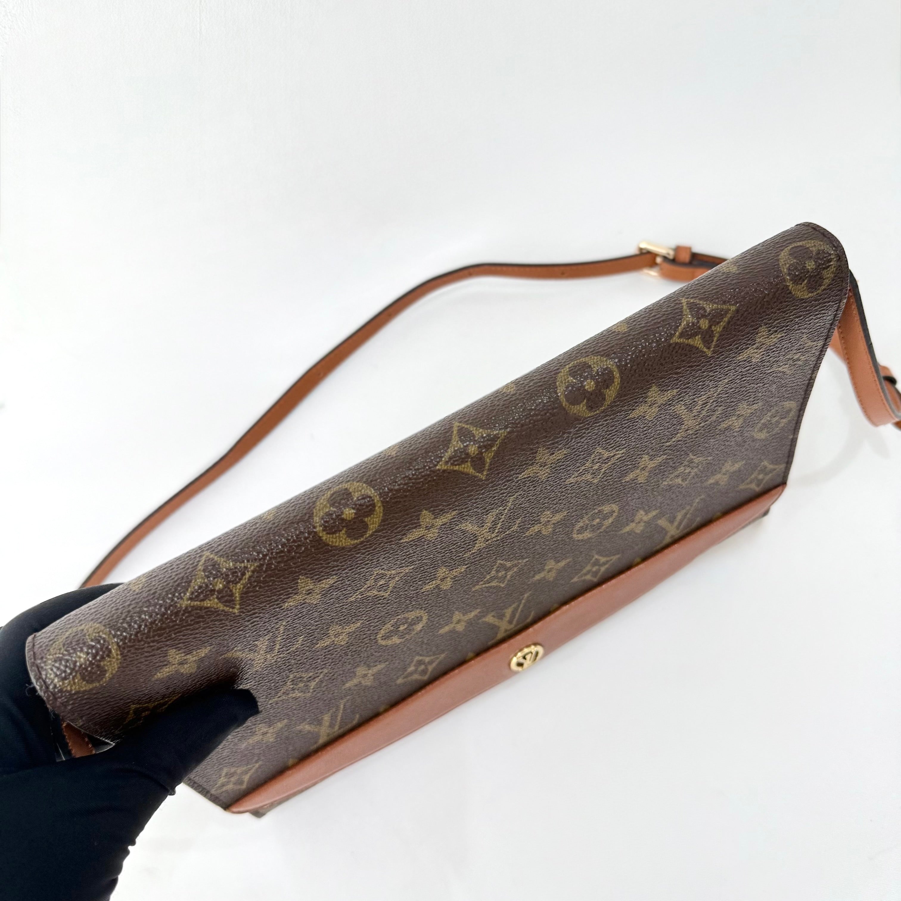 Louis Vuitton Monogram Bordeaux Shoulder Bag
