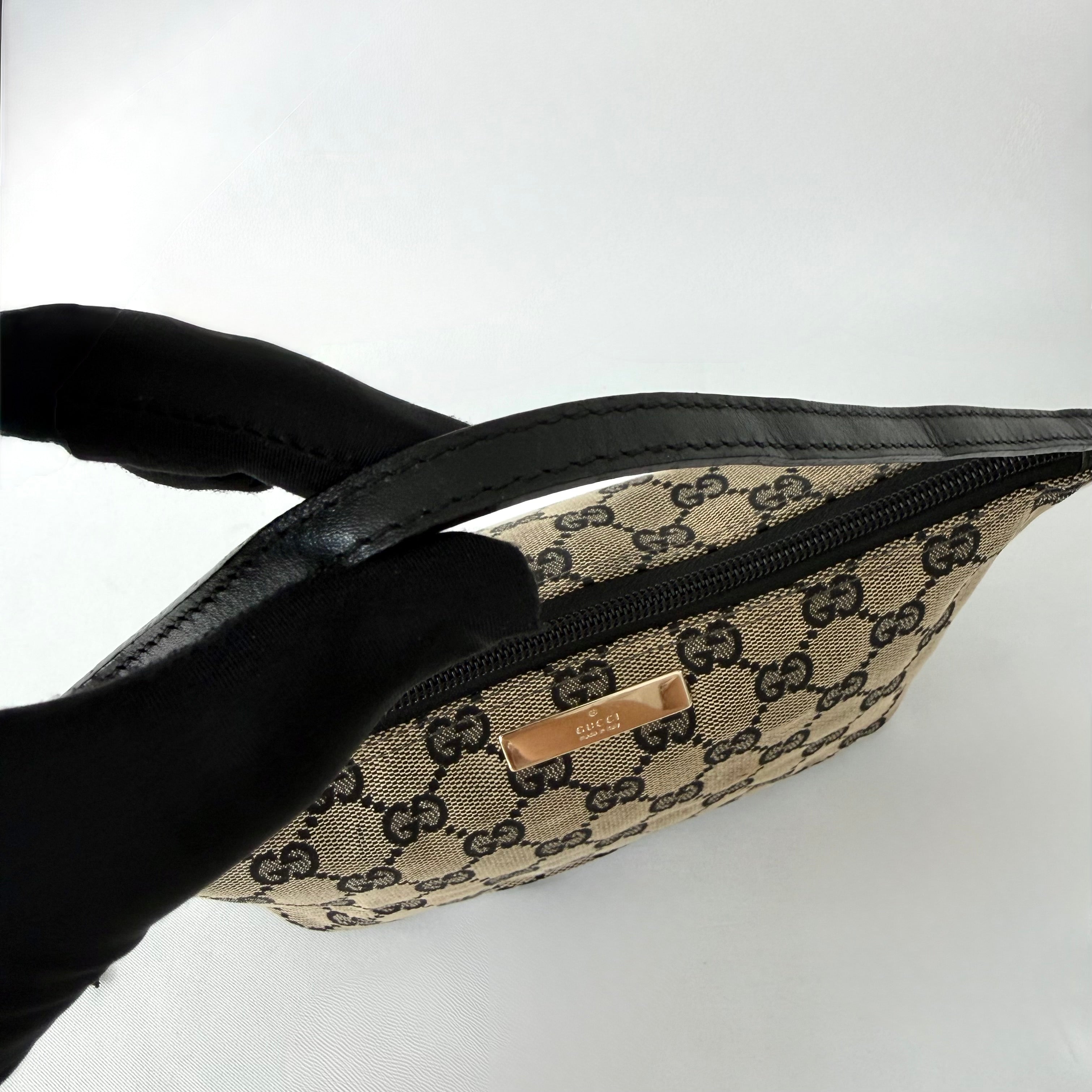 Gucci GG Monogram Pochette Boat Shoulder Bag Grey/Black