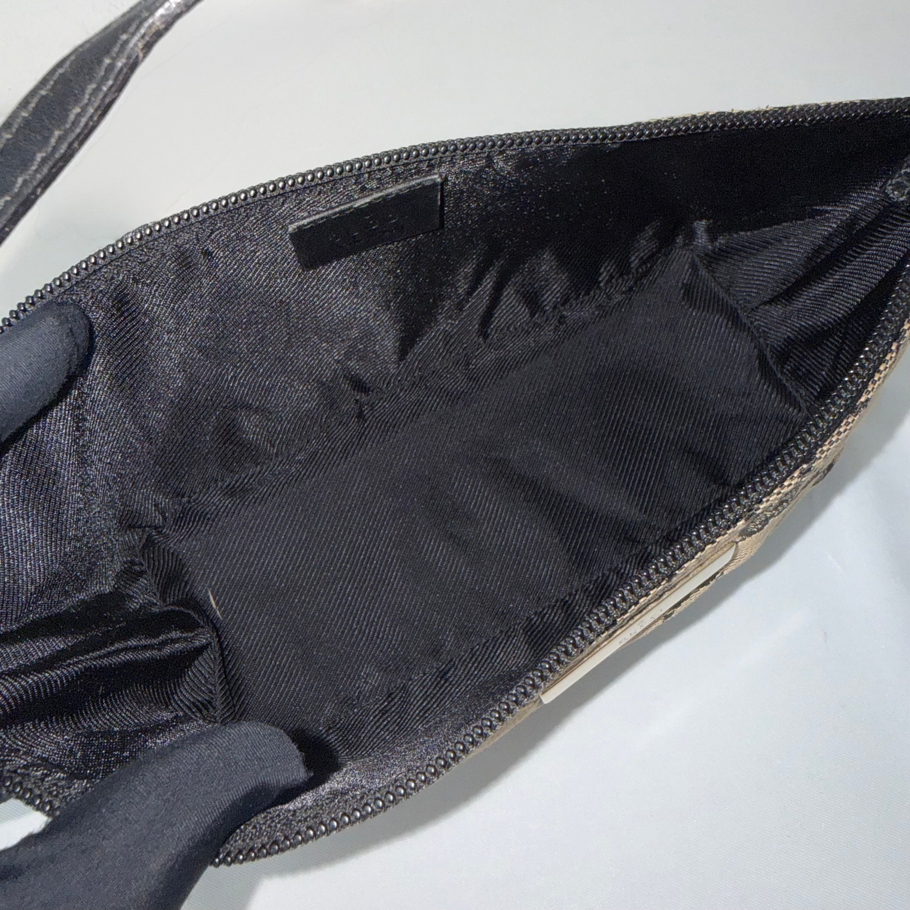 Gucci GG Monogram Pochette Boat Shoulder Bag Grey/Black