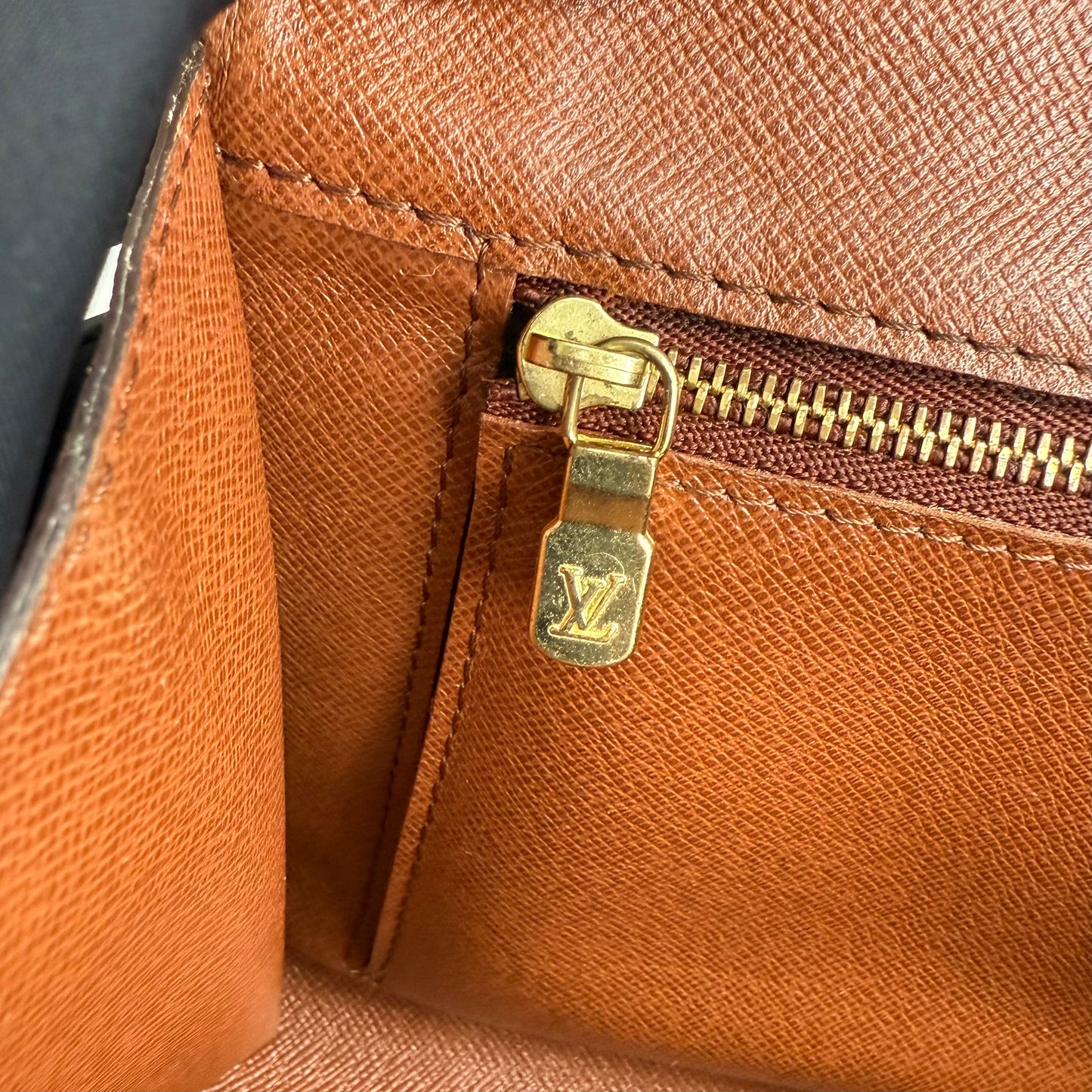 Louis Vuitton Monogram Bordeaux Shoulder Bag