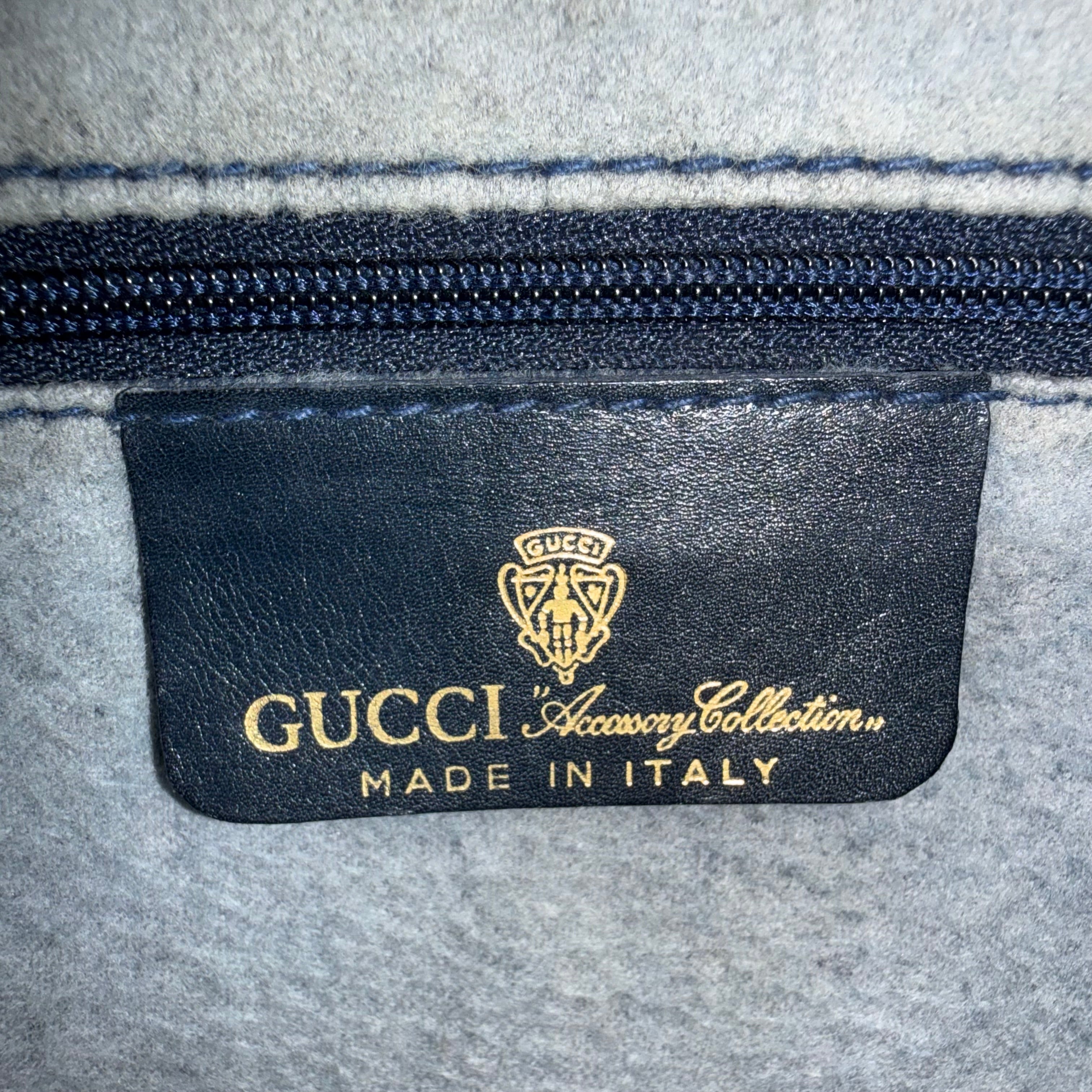 GUCCI GG Supreme Web Sherry Line Shoulder Bag