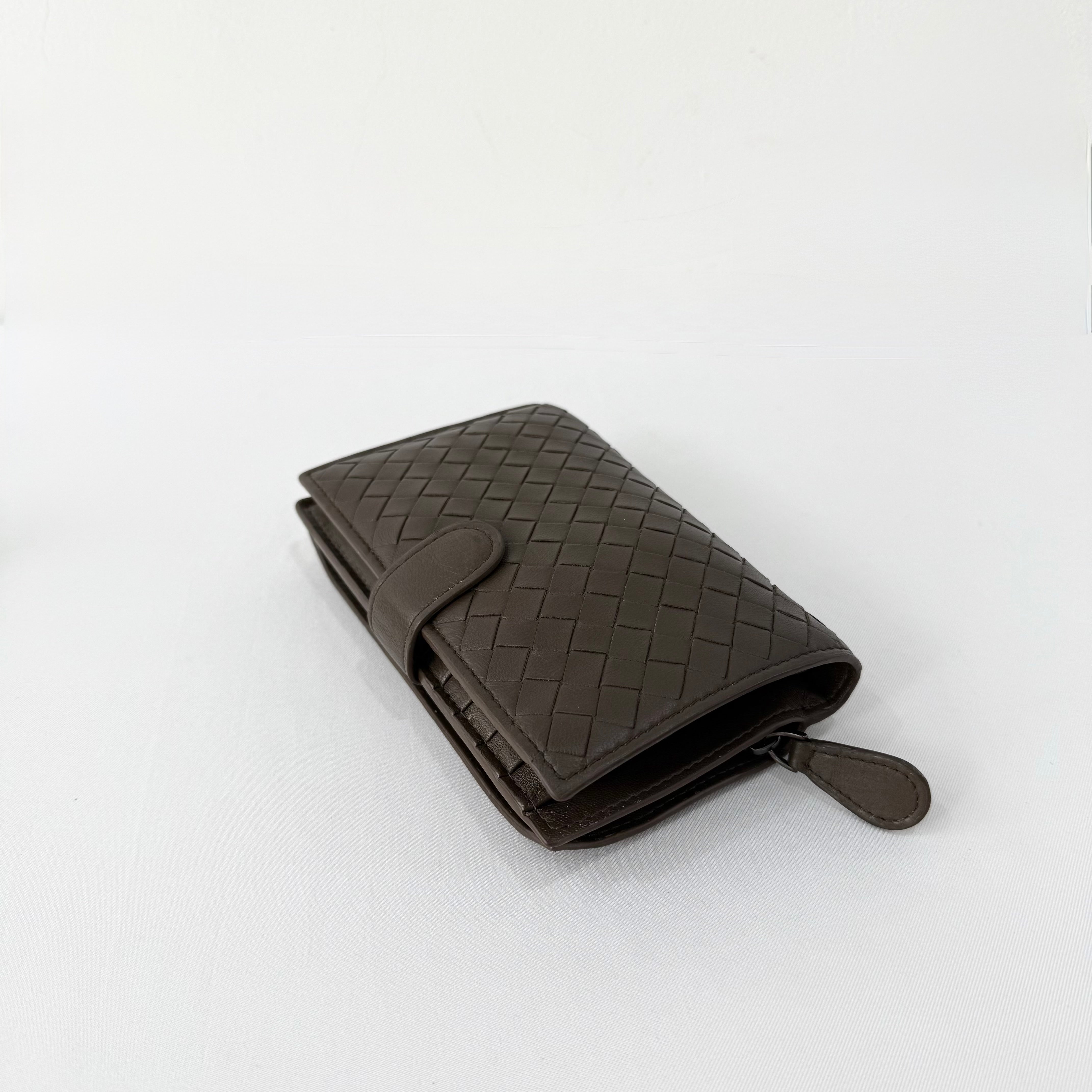 Bottega Veneta Intrecciato Leather Brown Bi-Fold Wallet