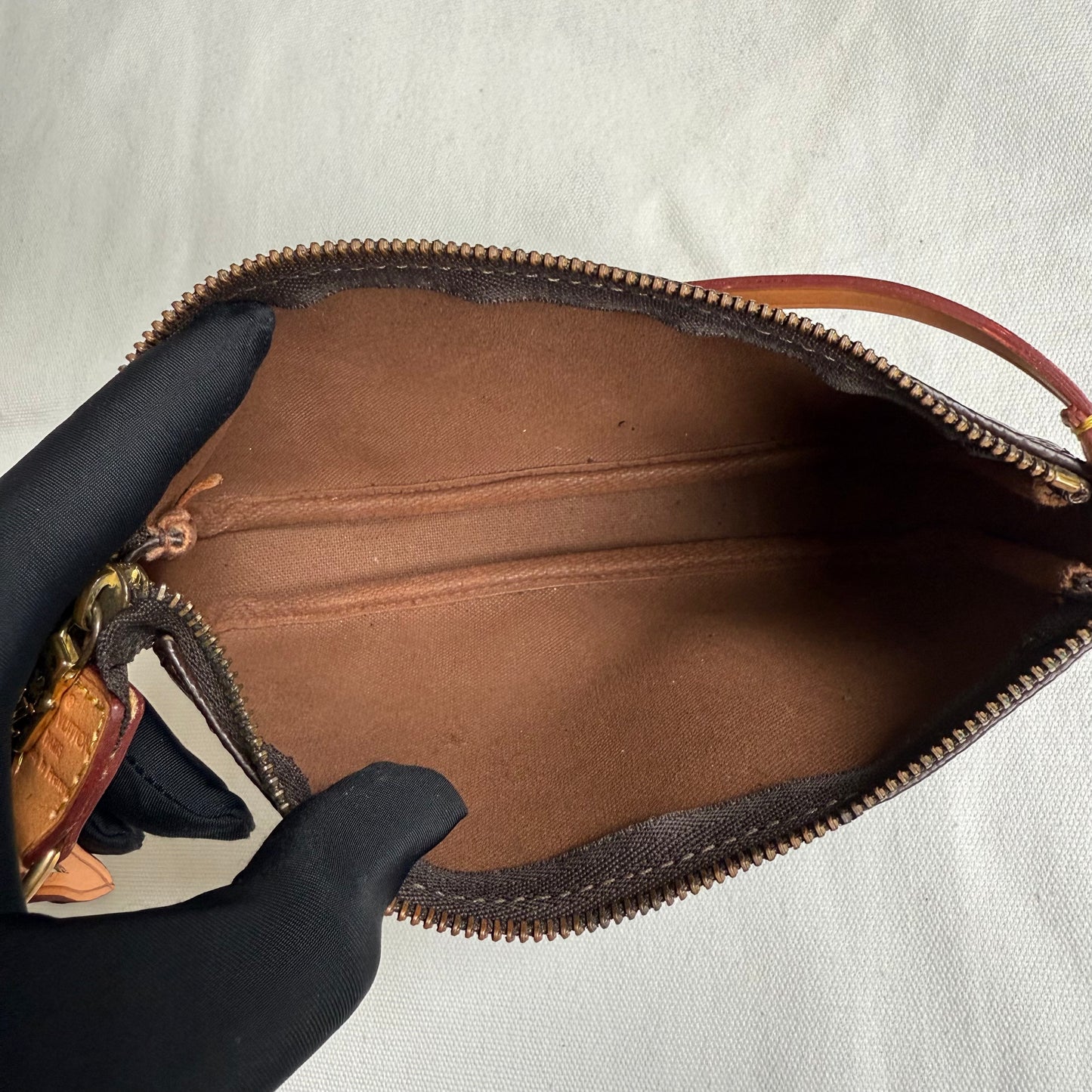 Louis Vuitton Pochette Accessories Monogram Canvas