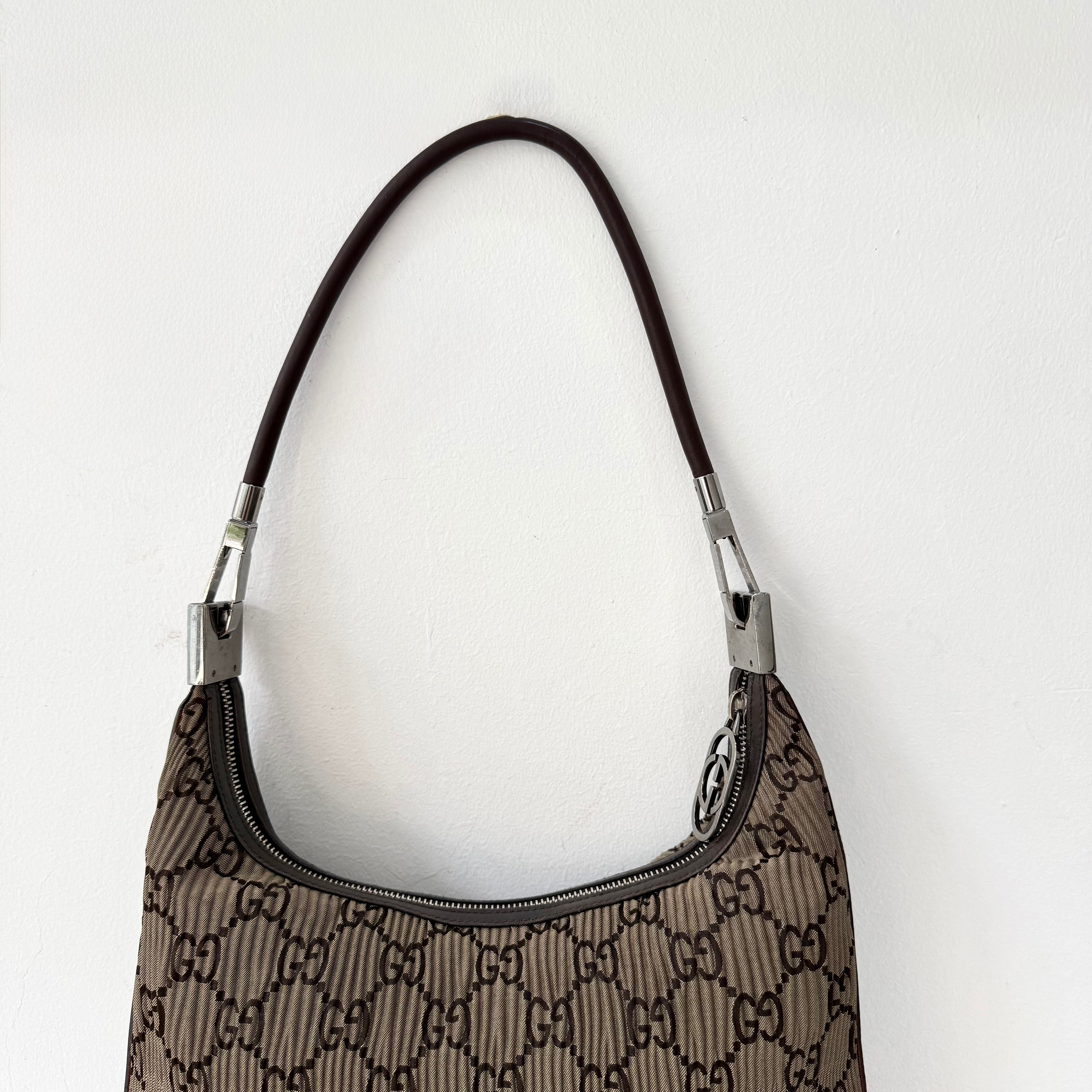 (RESERVED) Gucci Brown Monogram GG Clasp Hobo Brown