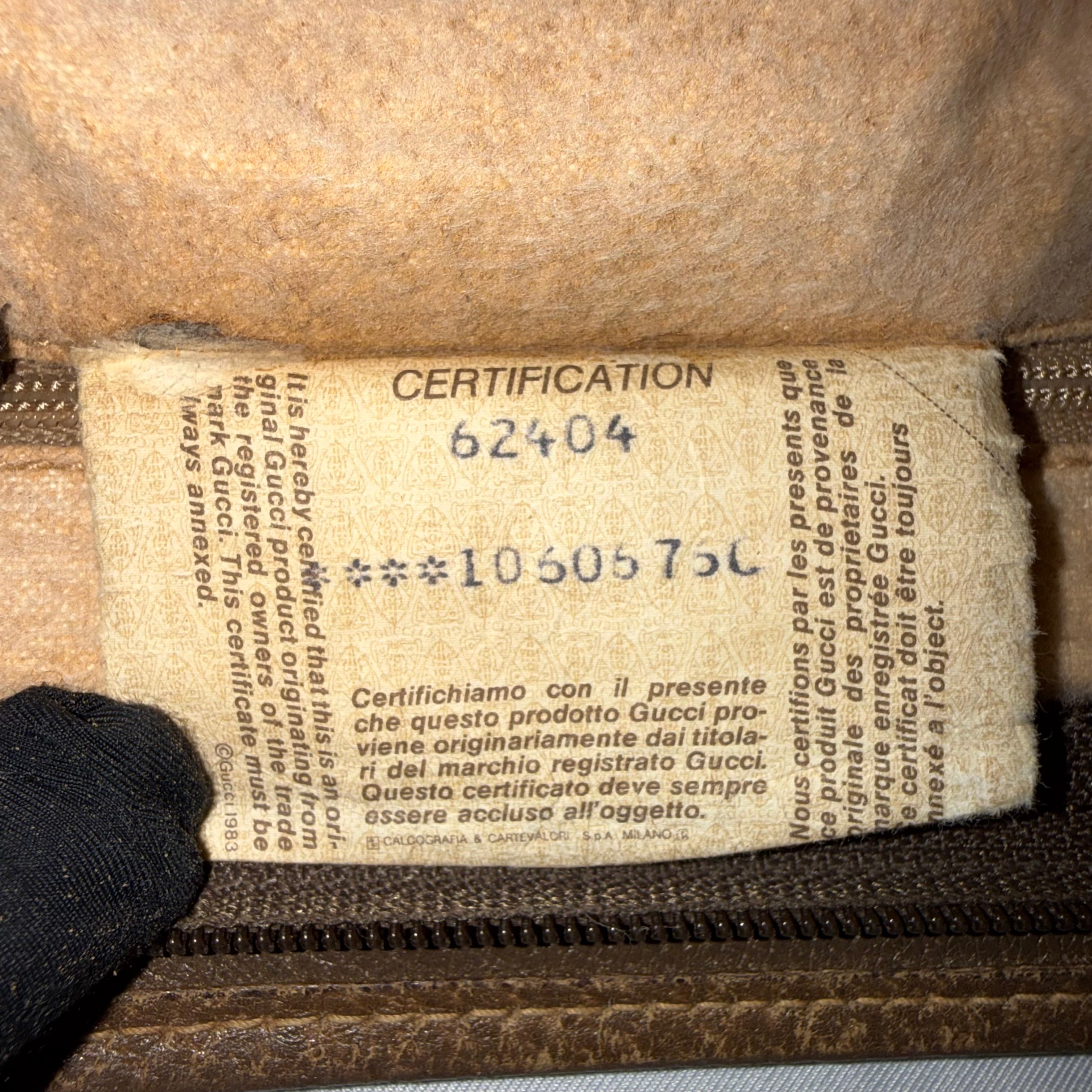 GUCCI GG Supreme Pochette Bag