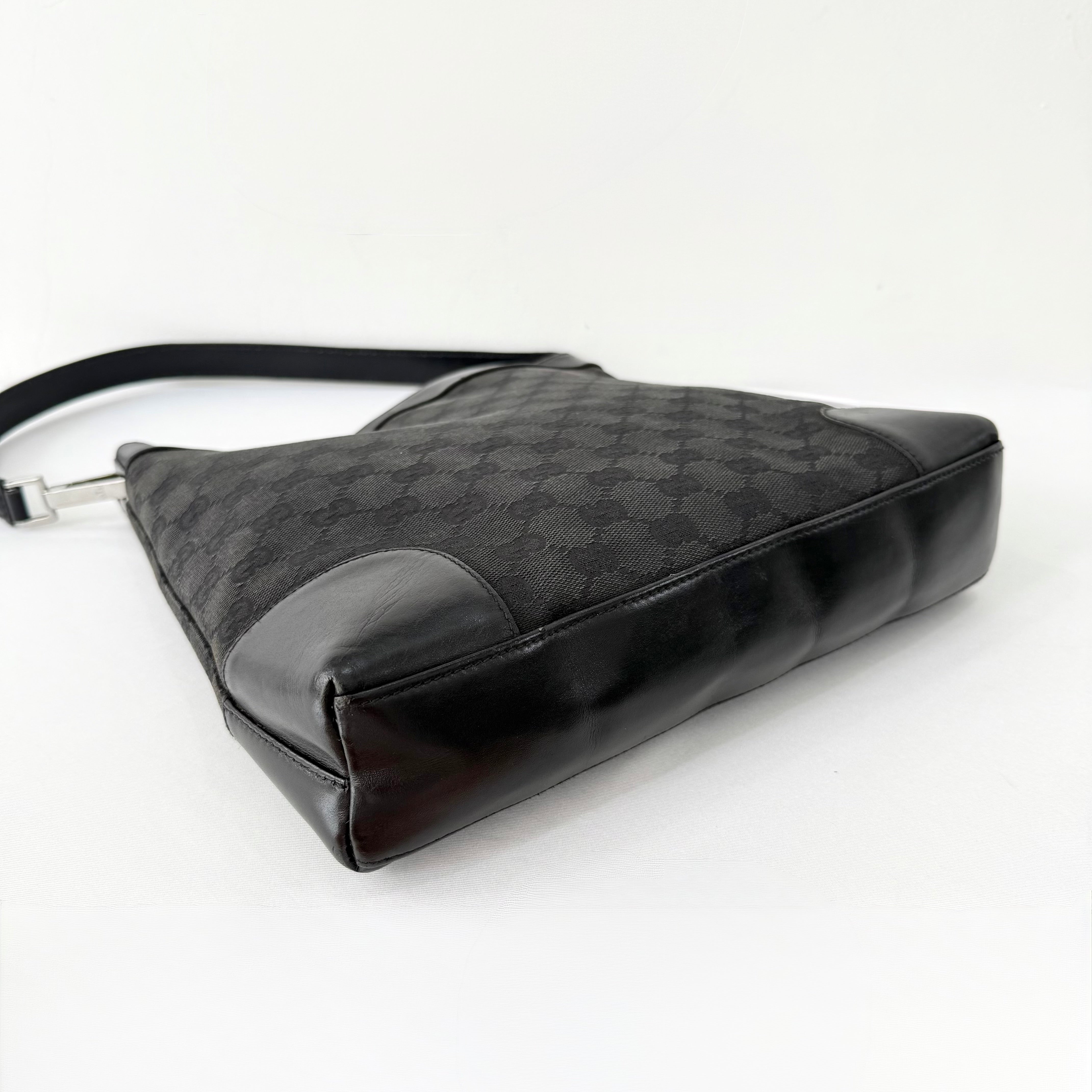 Gucci Black GG Canvas Shoulder Bag