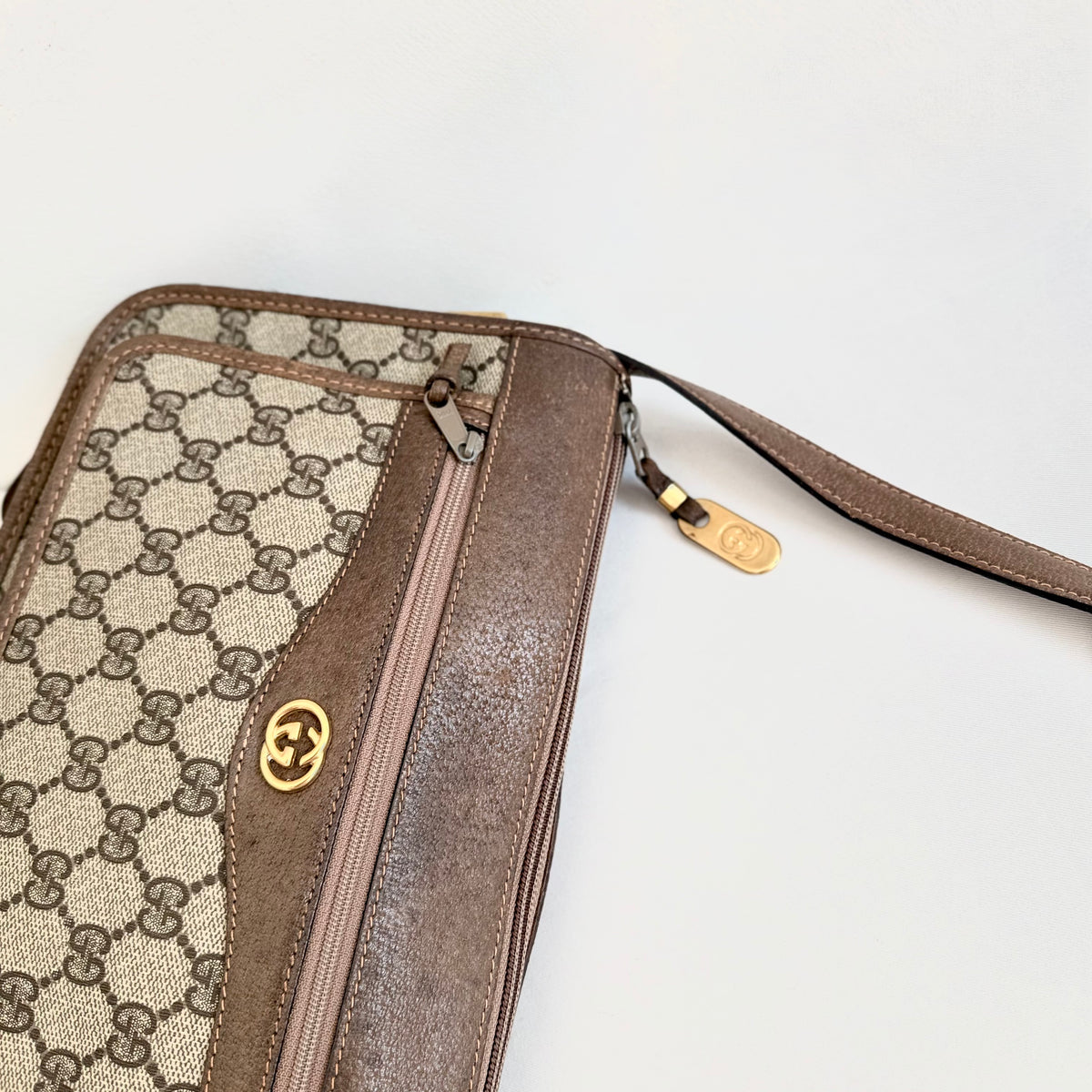 Gucci  GG Supreme Ophidia Shoulder Bag