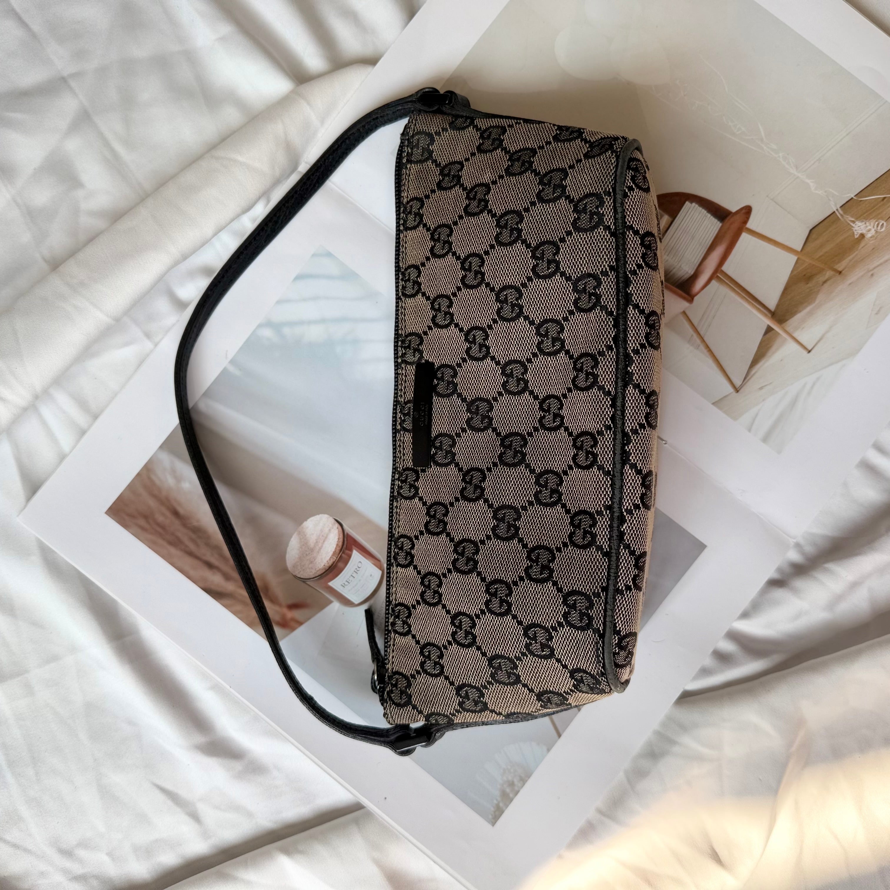 (Reserved) Gucci Vintage GG Canvas Boat Baguette Bag Black