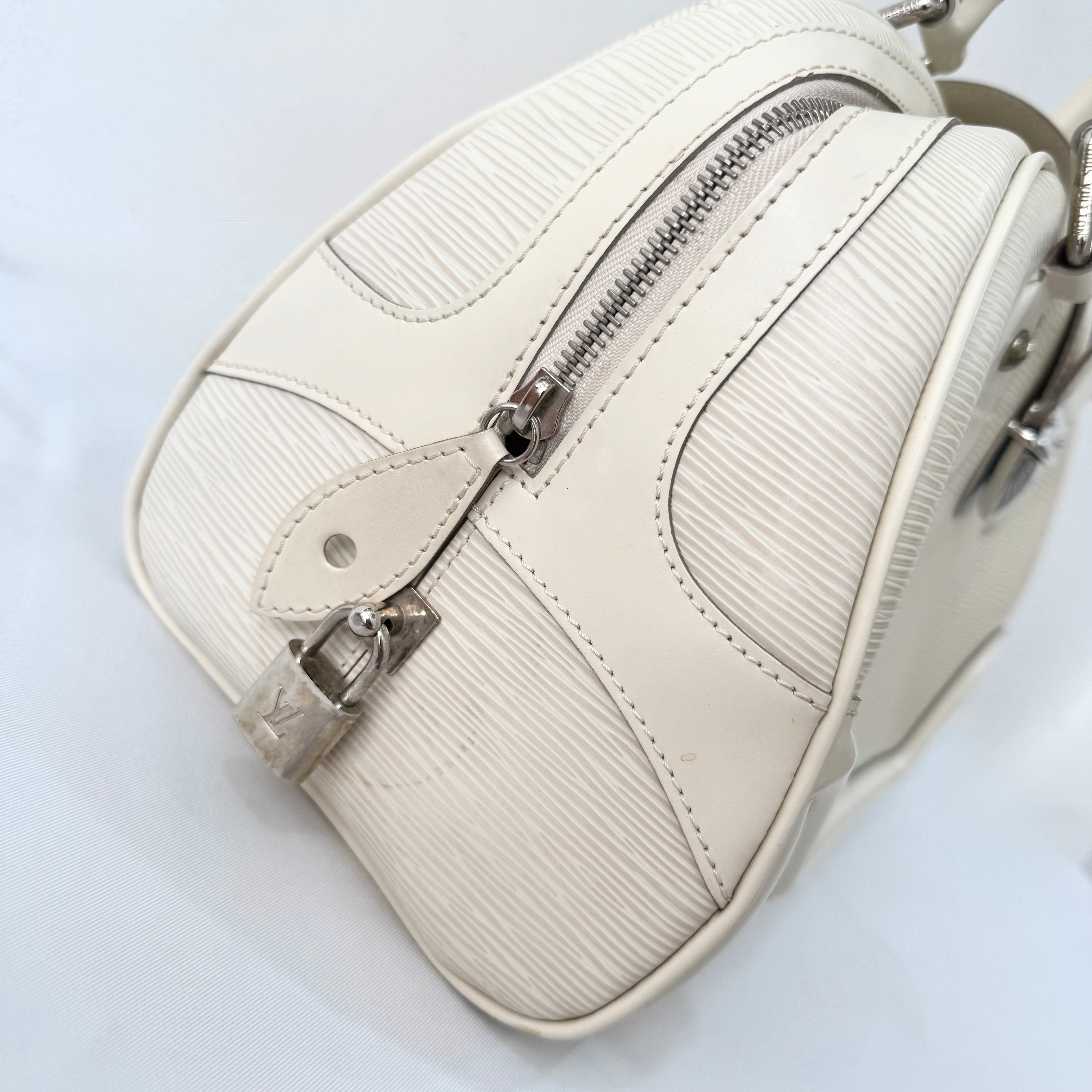 Louis Vuitton White Montaigne Bowling GM Epi