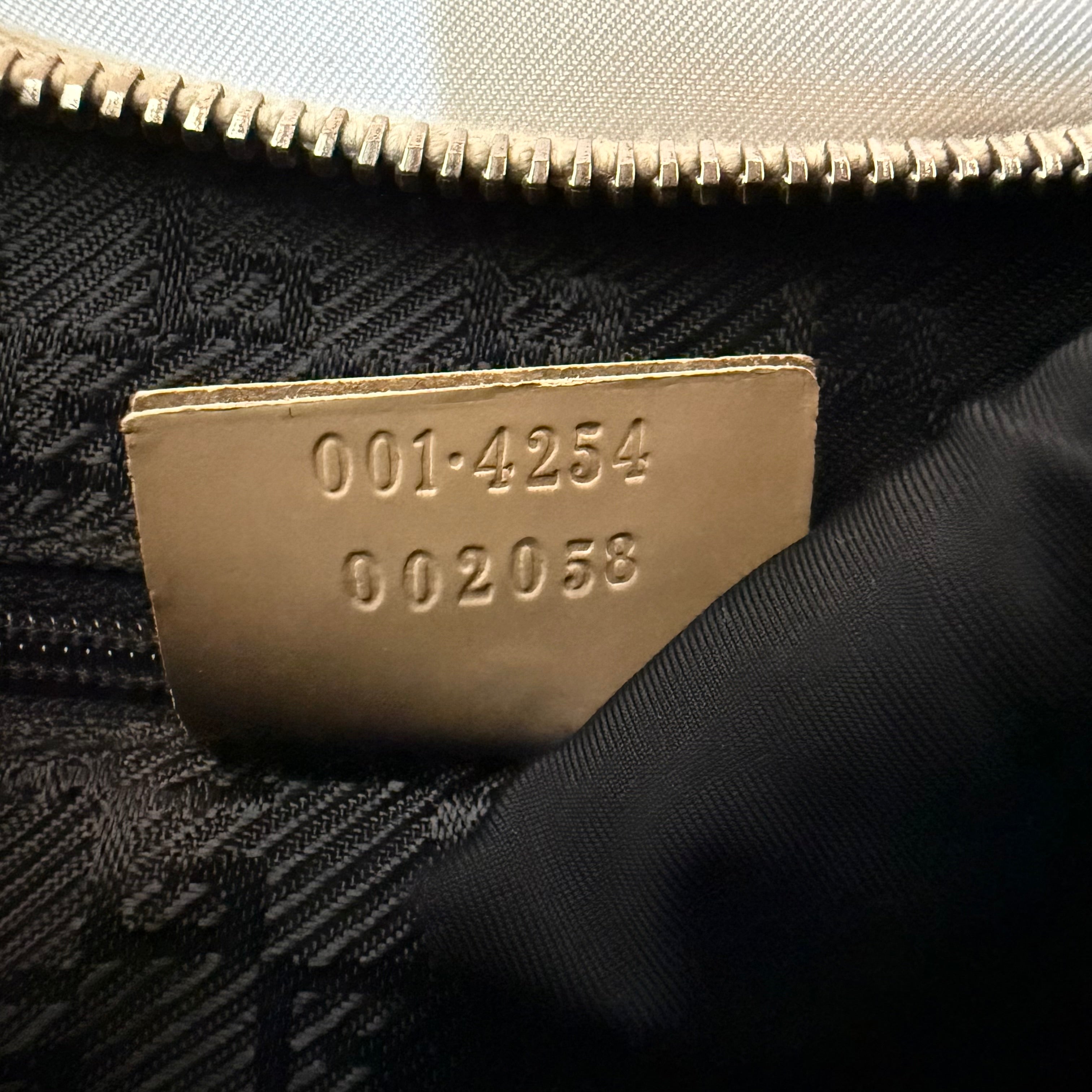 Gucci Beige Patent Leather Jackie Shoulder Bag