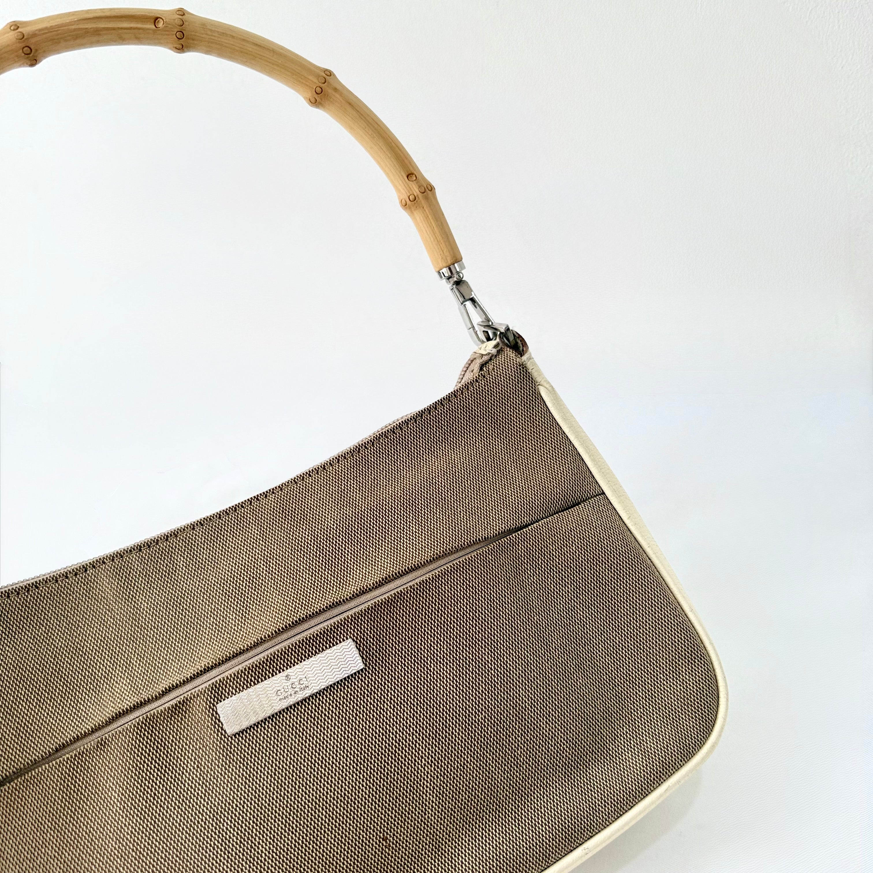 Gucci Vintage Bamboo Handle Beige Pochette