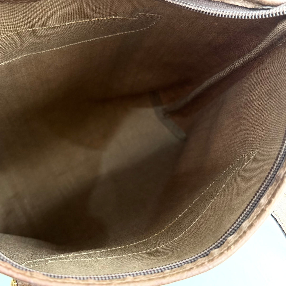 Gucci GG Supreme Vintage Tote