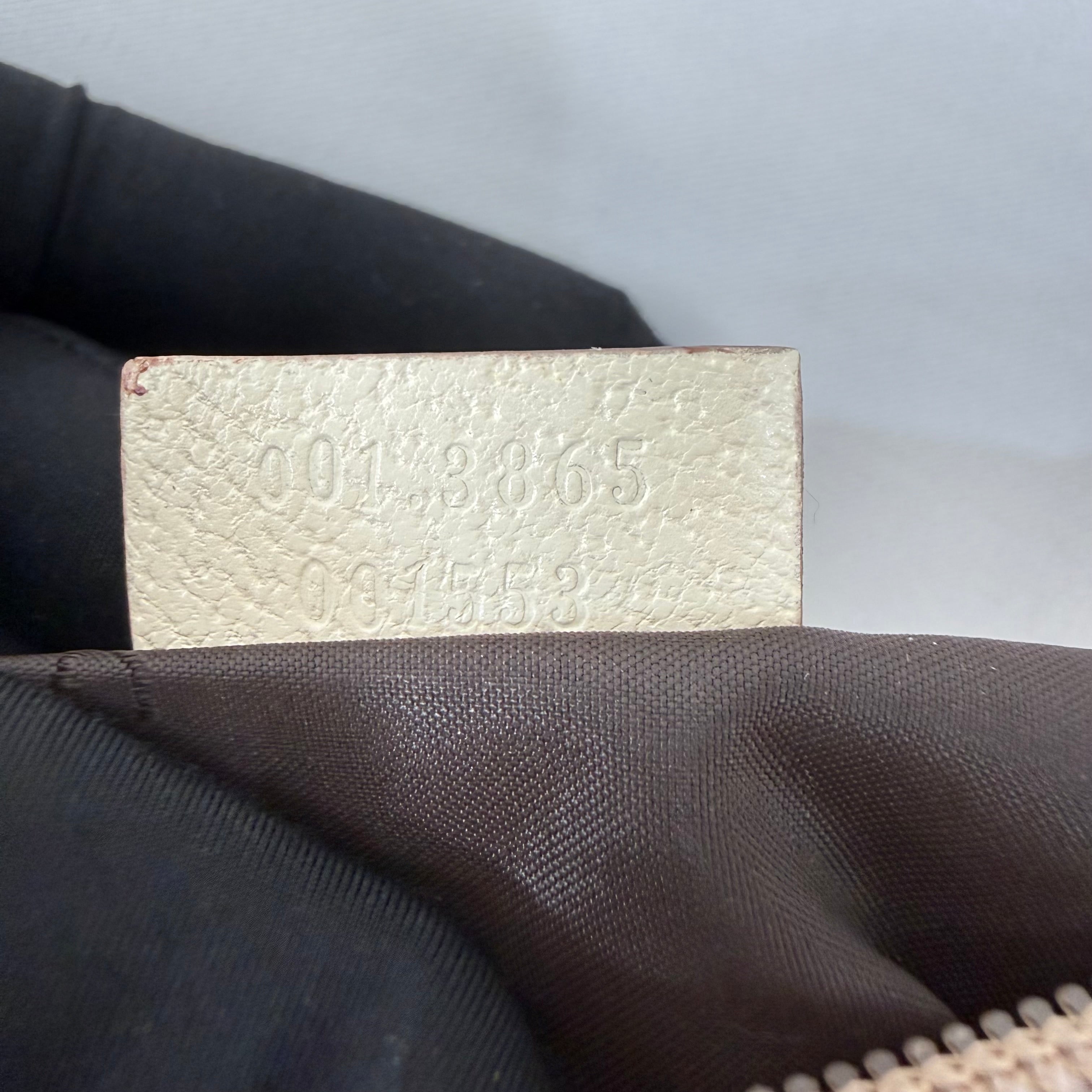 Gucci Vintage Bamboo Handle Beige Pochette