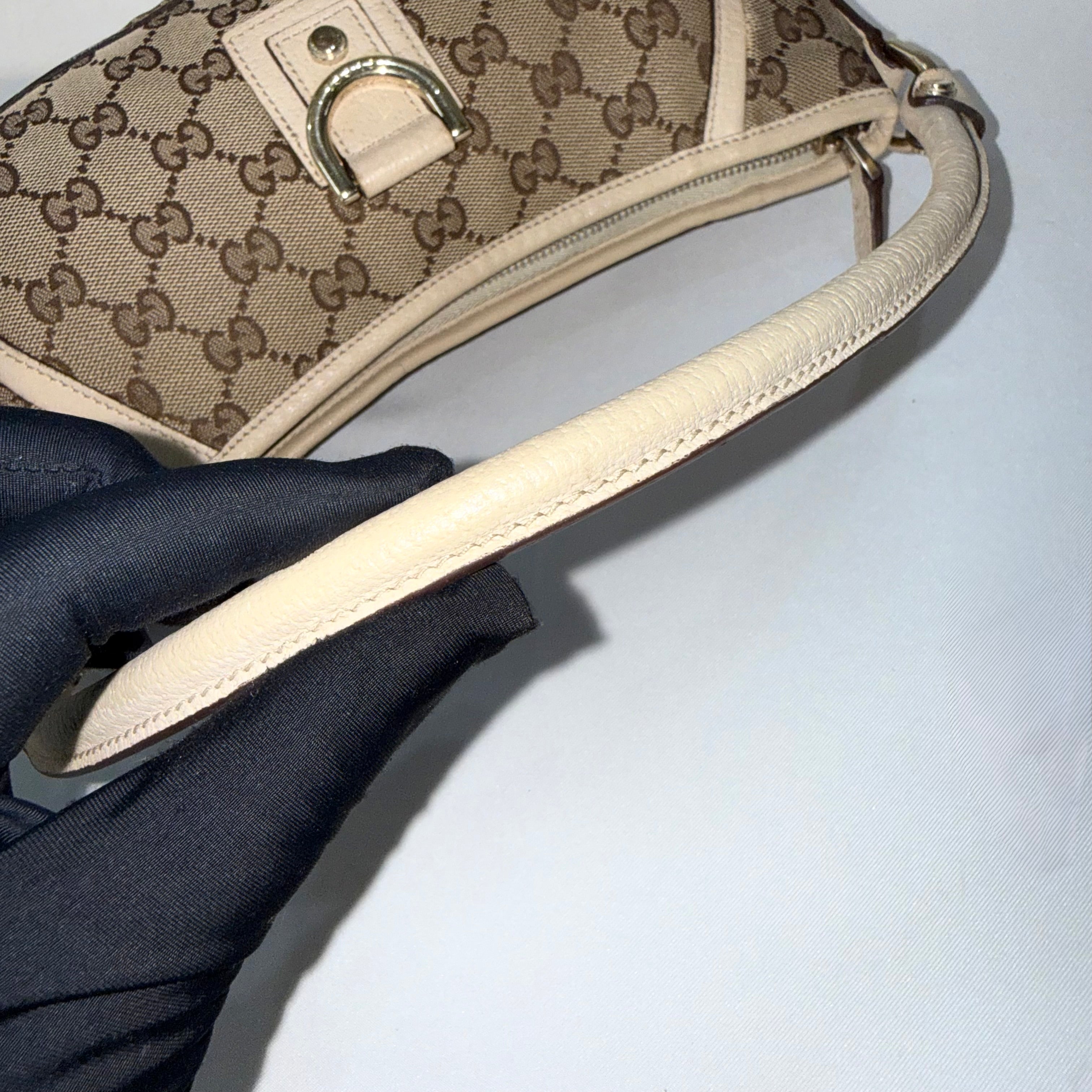 Gucci Beige GG Canvas Abbey D-Ring Pochette