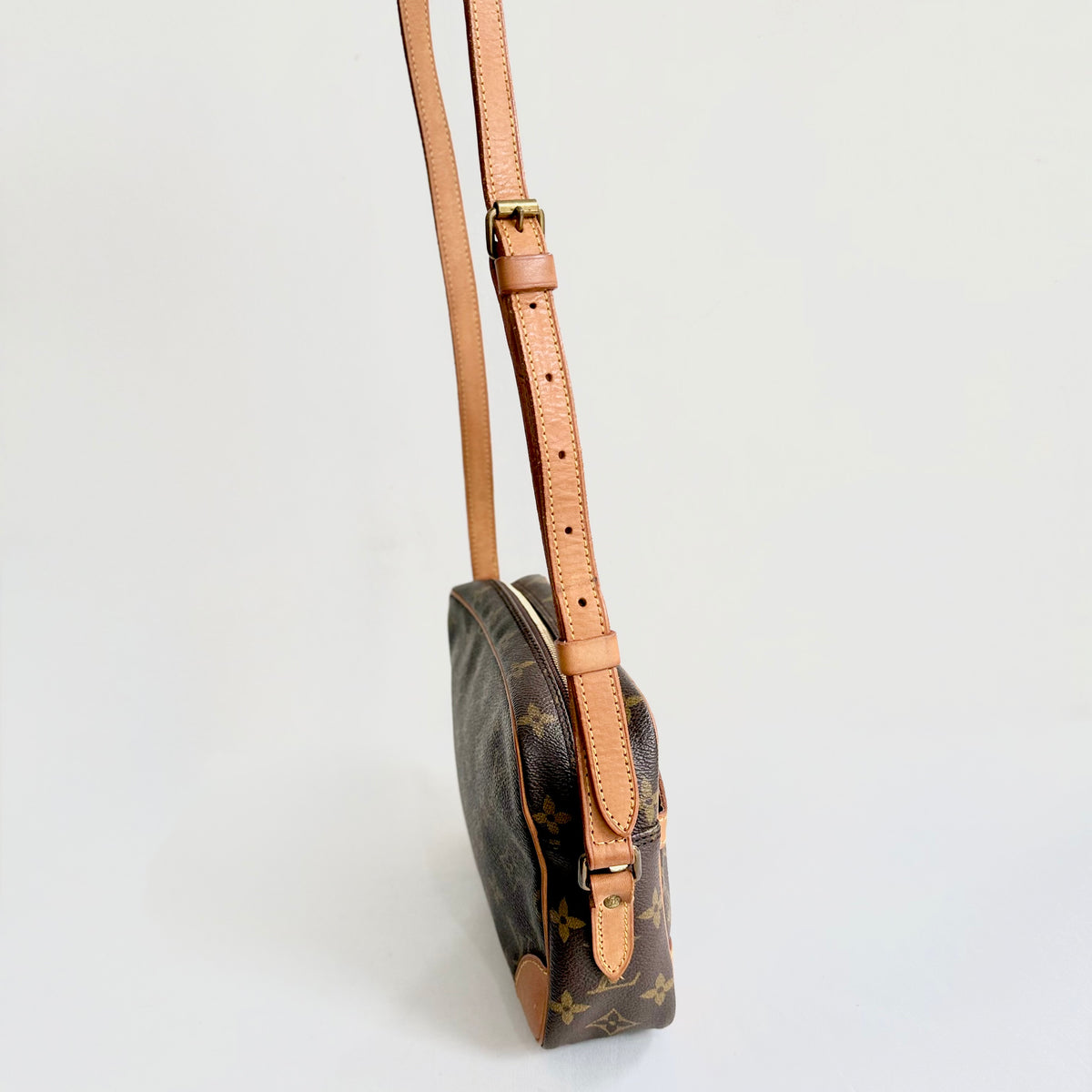 Louis Vuitton Trocadero 23 Monogram
