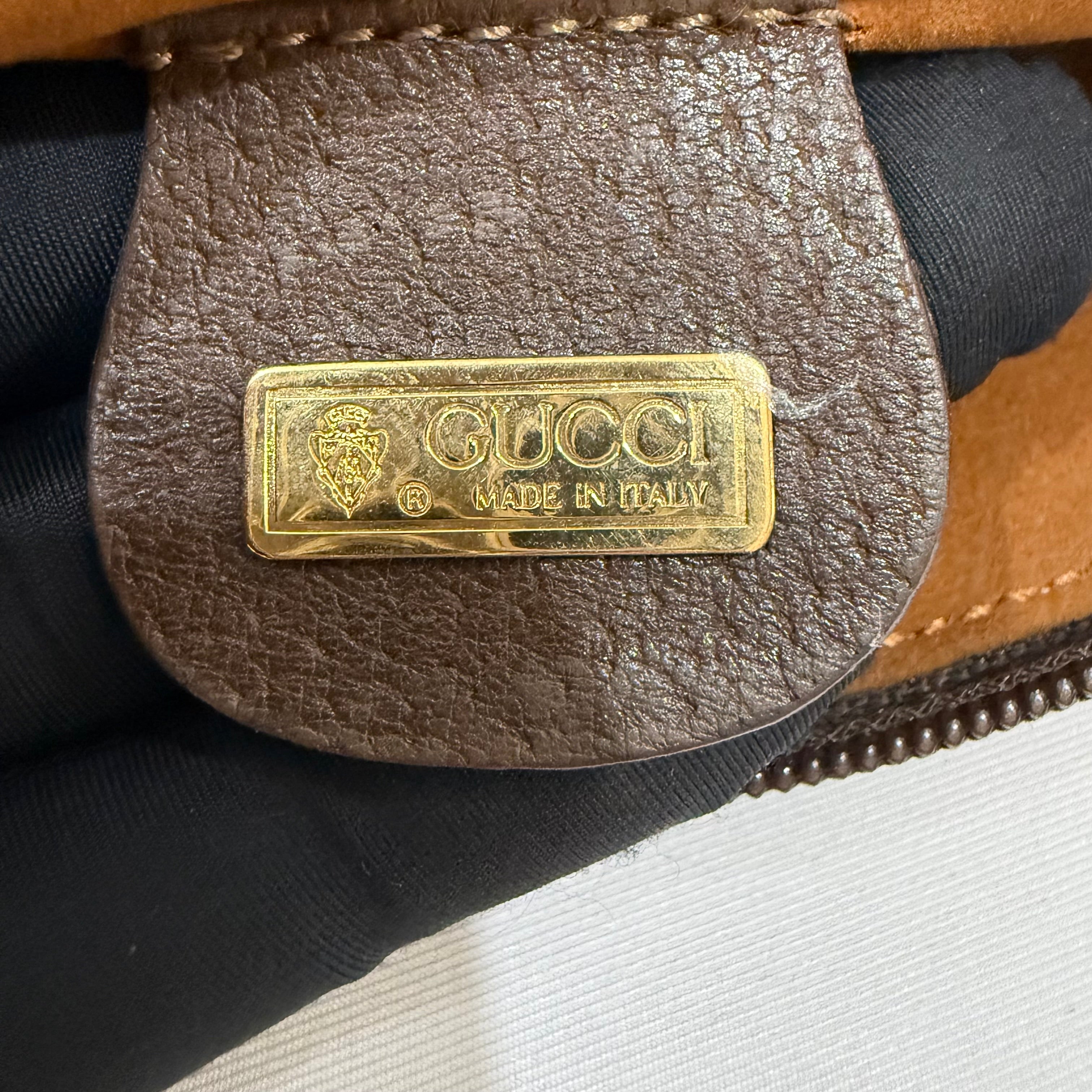 GUCCI GG Supreme Web Sherry Line Pochette
