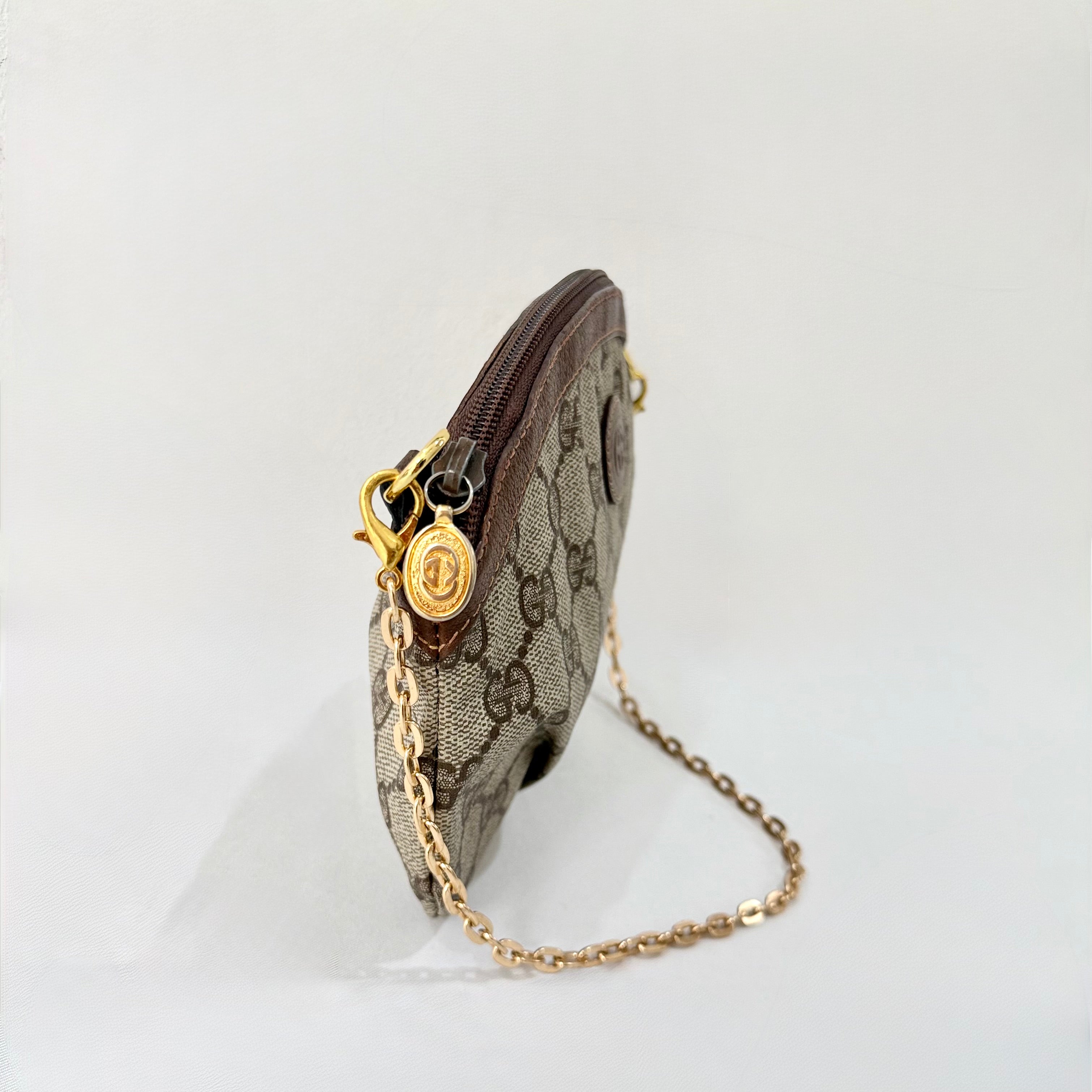 GUCCI GG Supreme Web Sherry Line Pochette