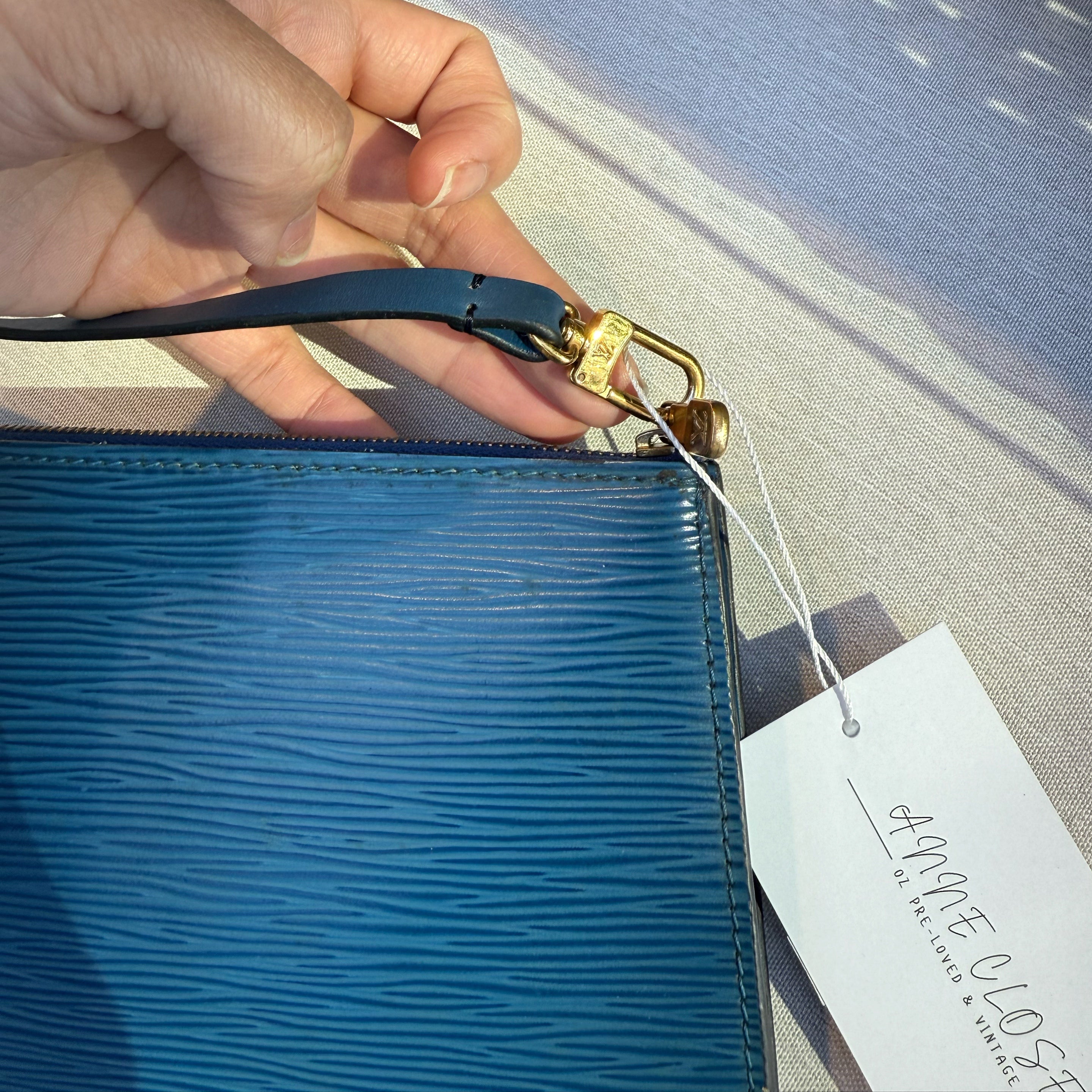 Louis Vuitton Pochette Accessories Blue Epi