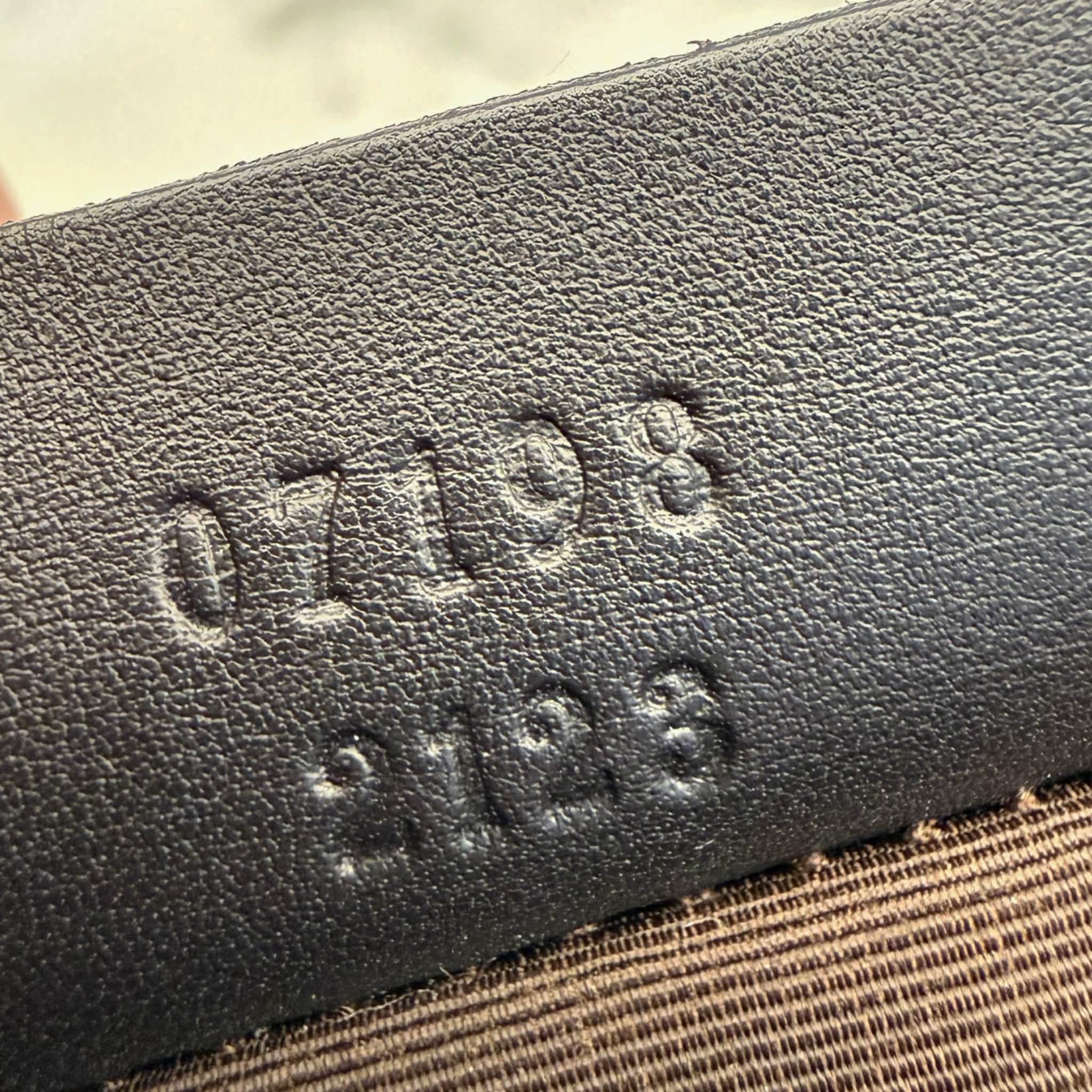Gucci Vintage Boat Baguette