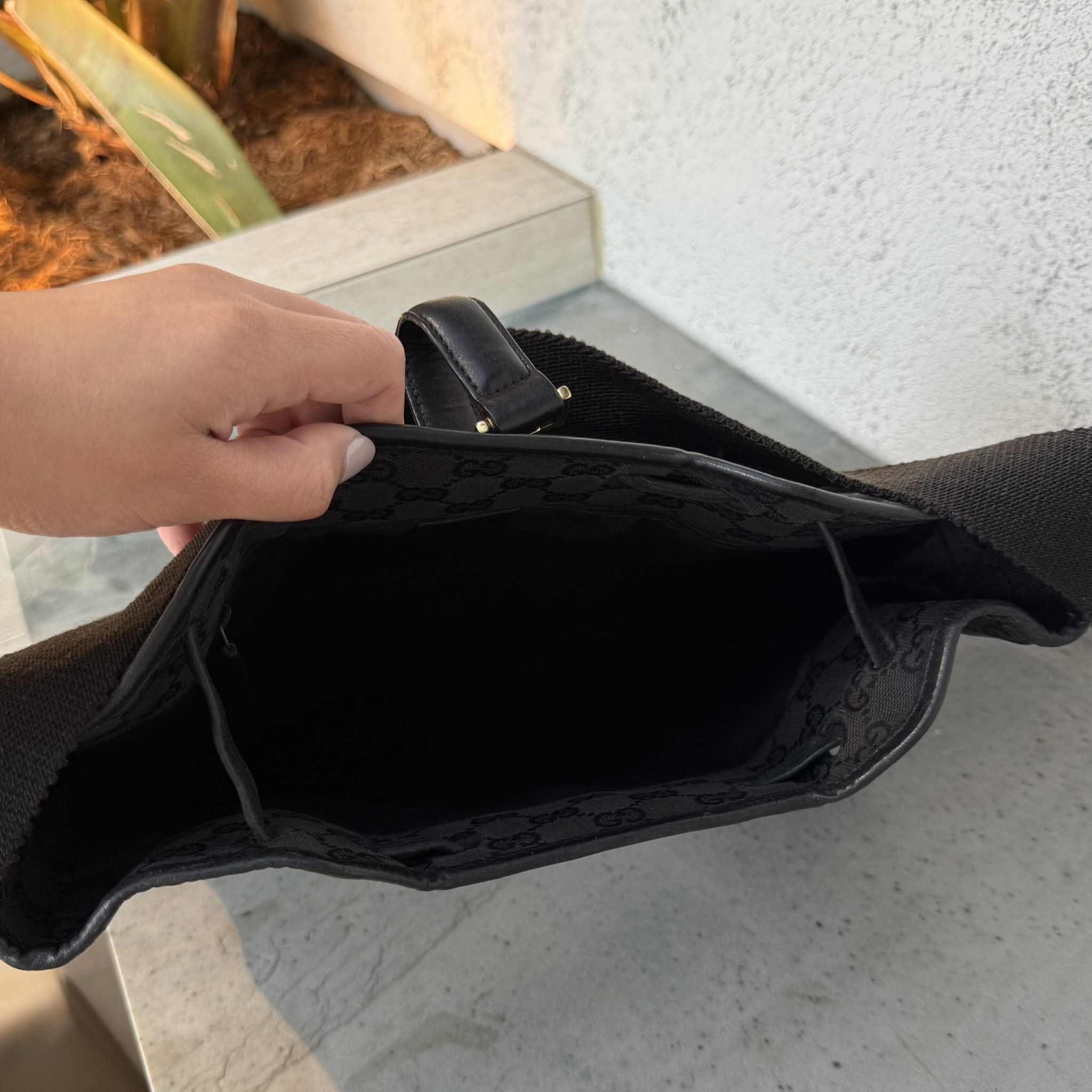 Gucci GG Black Jackie