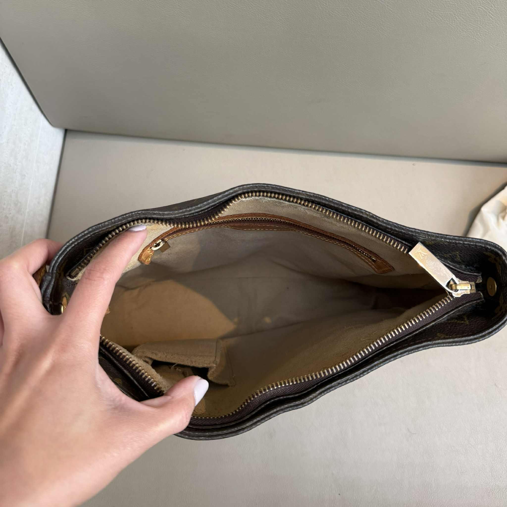 Louis Vuitton Looping MM Monogram