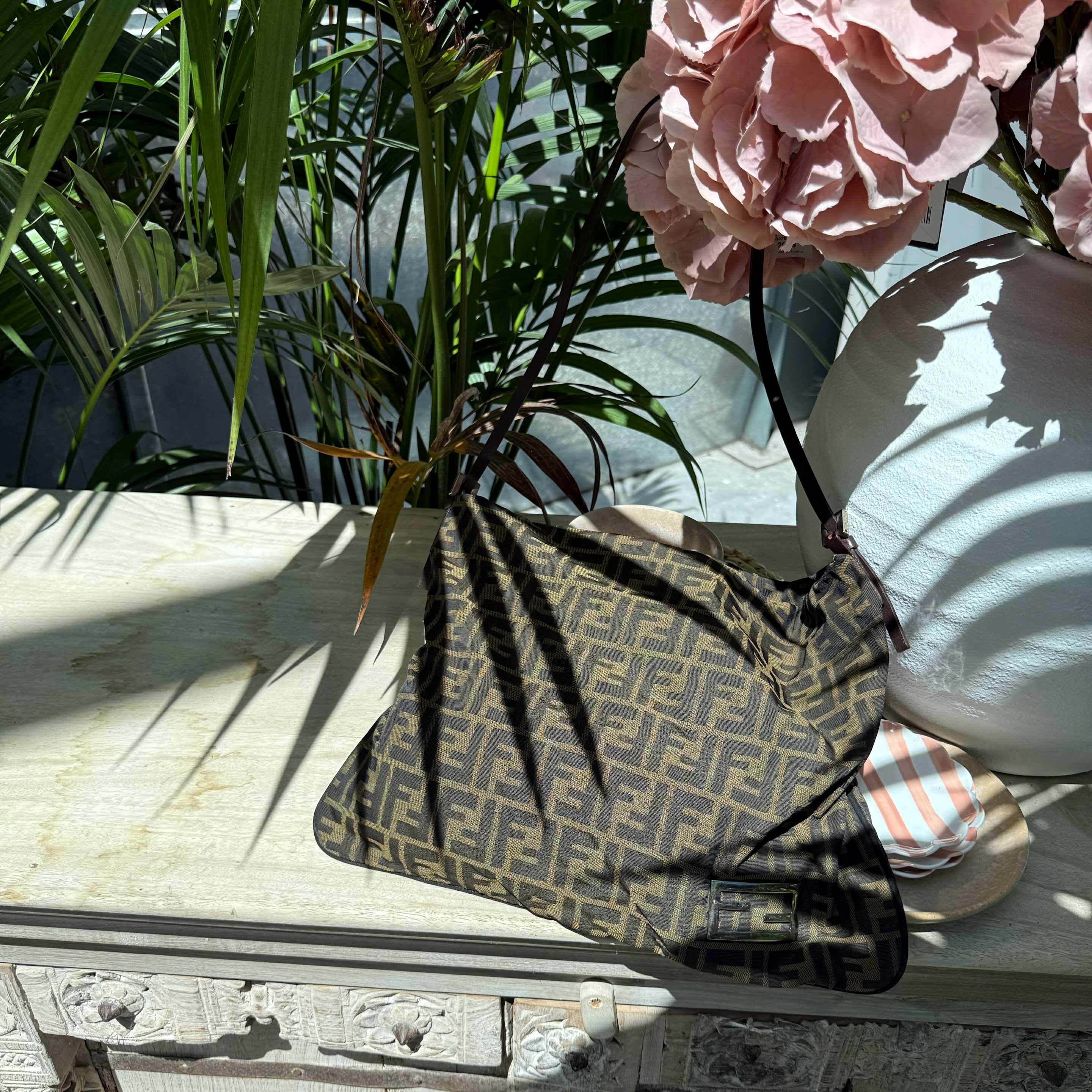 (Reserved) Fendi Mamma Baguette Cloth Shoulder Bag