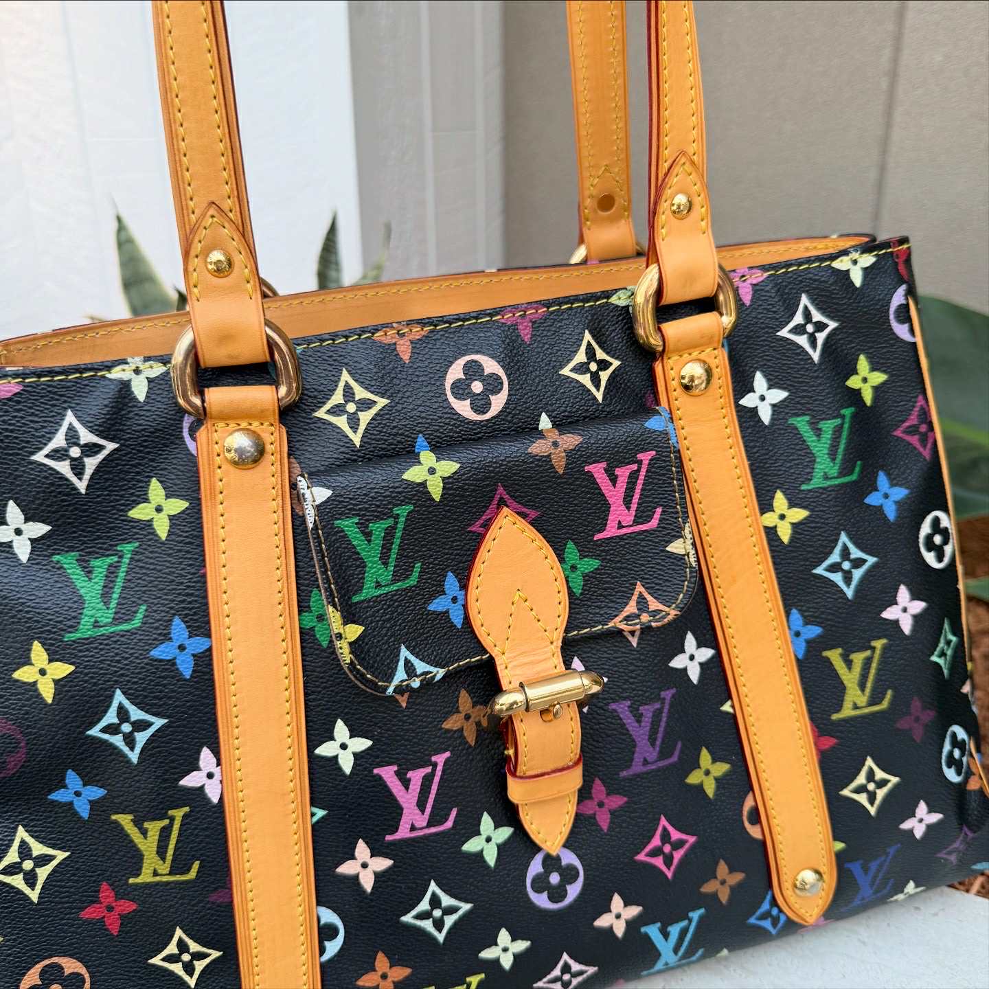Louis Vuitton Aurelia Monogram Multicolore