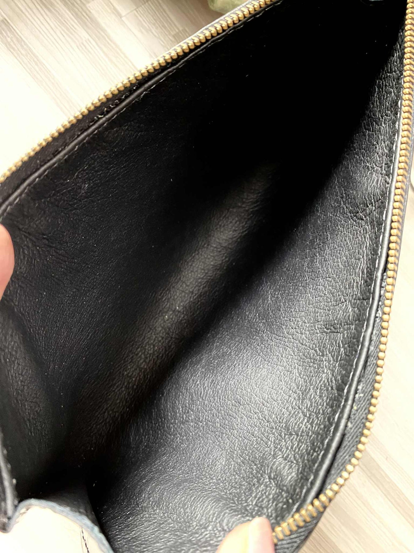 Louis Vuitton Pochette Bag In Black Epi Leather