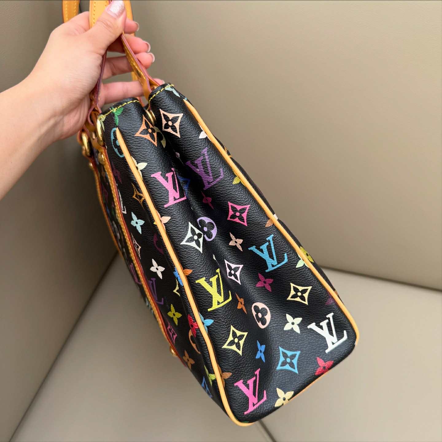 Louis Vuitton Aurelia Monogram Multicolore